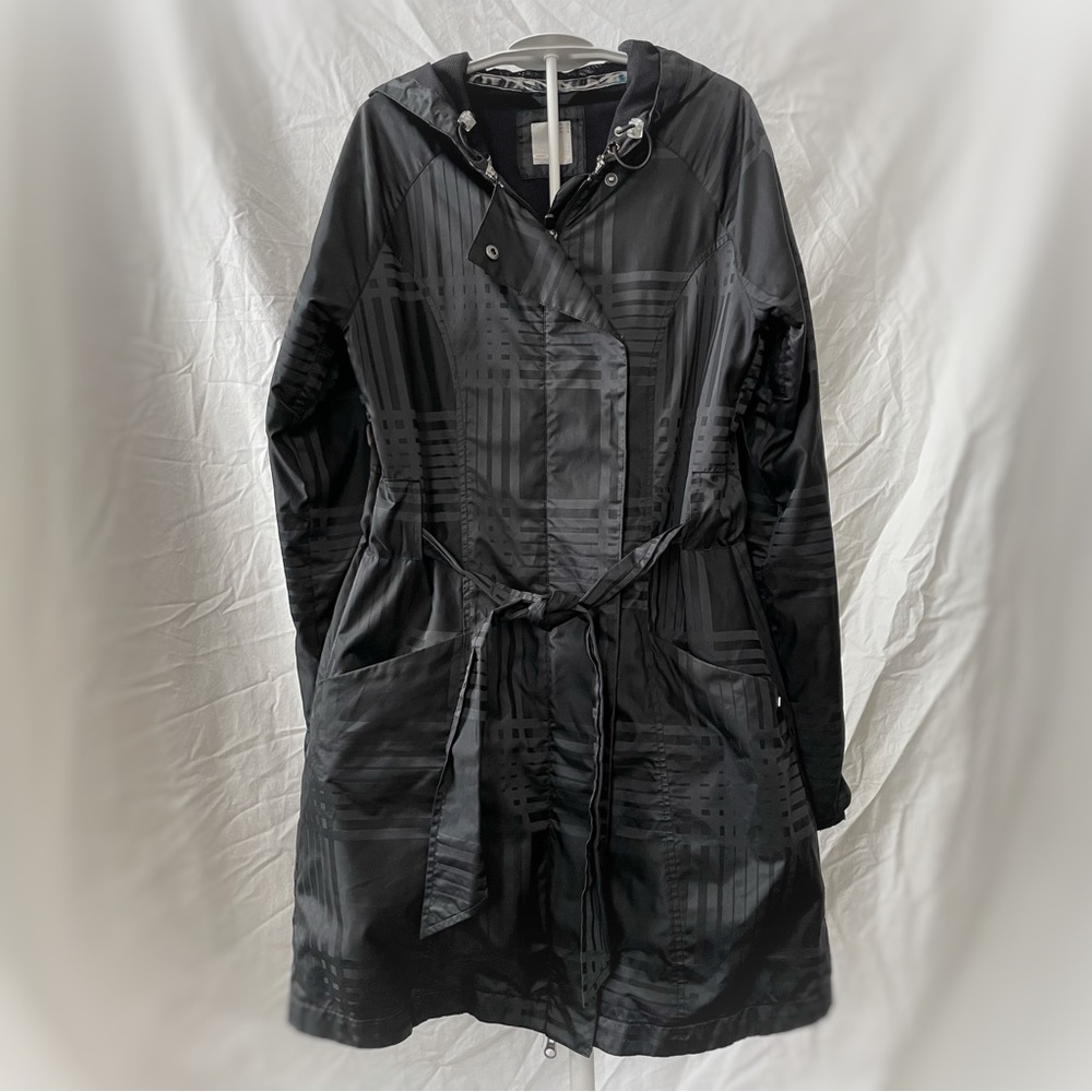 OAKLEY lightweight jacket size S